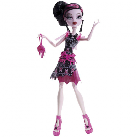 Кукла Monster High Монстры! Камера! Мотор! На чёрной ковровой дорожке Draculaura