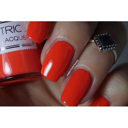 Лак для ногтей Catrice Travelight Story Nail Lacquer C01 (Цвет C01 Chilly Orange variant_hex_name E9533E)