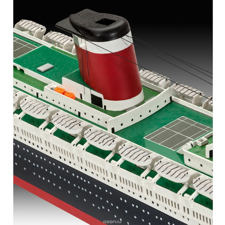 Revell Сборная модель Американский лайнер SS United States 05146R