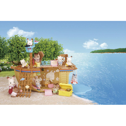 Sylvanian Families Игровой набор Детская площадка Сокровища морей